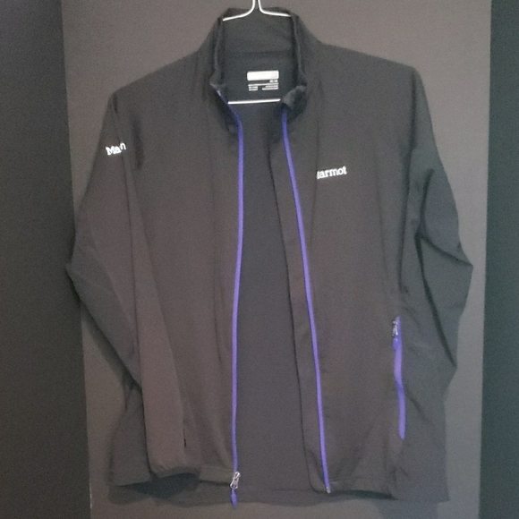 Marmot Black Performance Jacket with High Collar and Full-Length Zipper - Picture 7 of 7